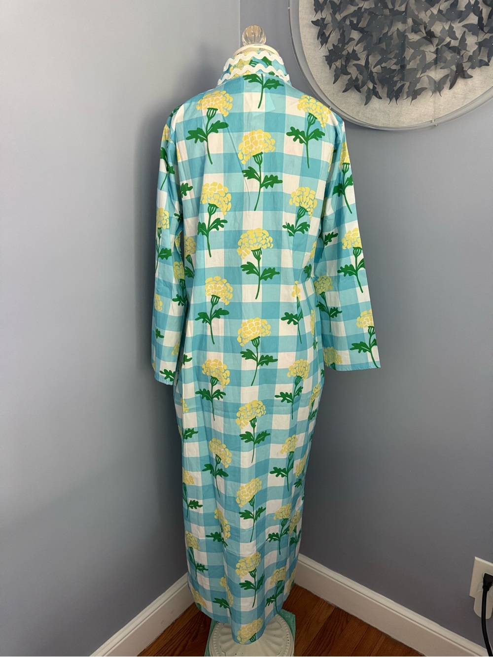 🆕 Sail to Sable Blue and Yellow Floral Gingham Caftan - Picture 5 of 8